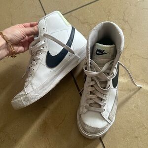STILL LIKE NEW Nike Blazers White and Black High-Top Sneakers 4.5 Youth
